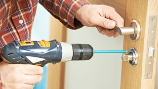 Automotive Locksmith at 48154, Michigan